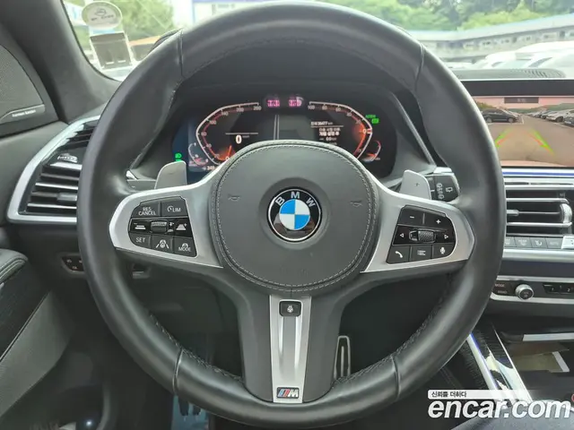 BMW X7 2021 3.0 автомат (гидро), миниатюра 7