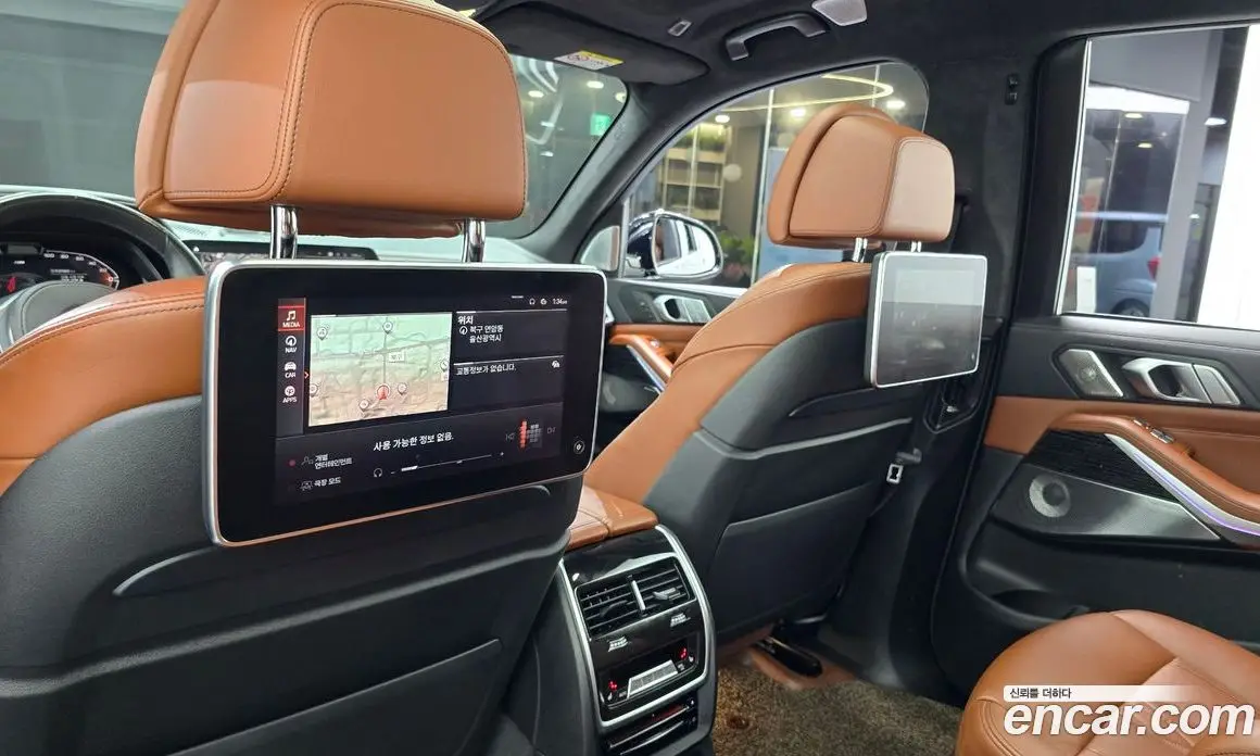 BMW X7 2021 3.0 автомат (гидро), фото 25