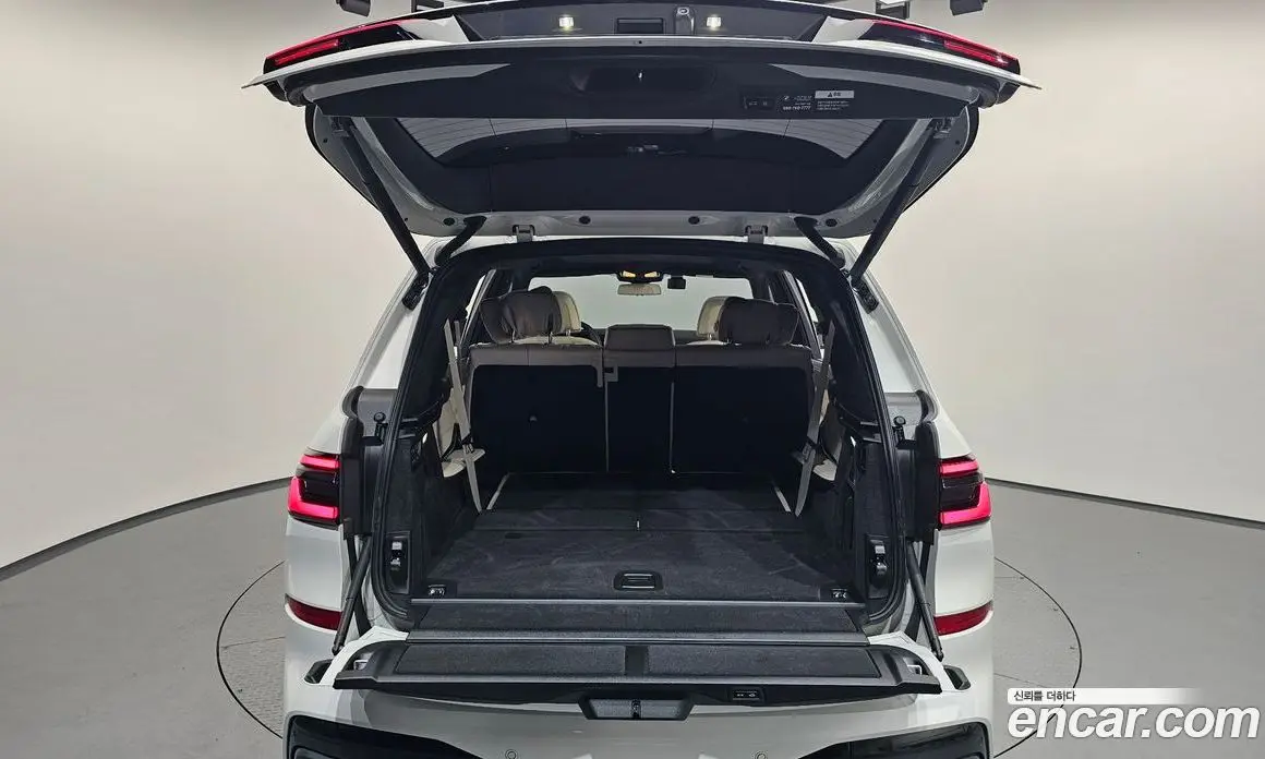 BMW X7 2025 3.0 автомат (гидро), фото 25
