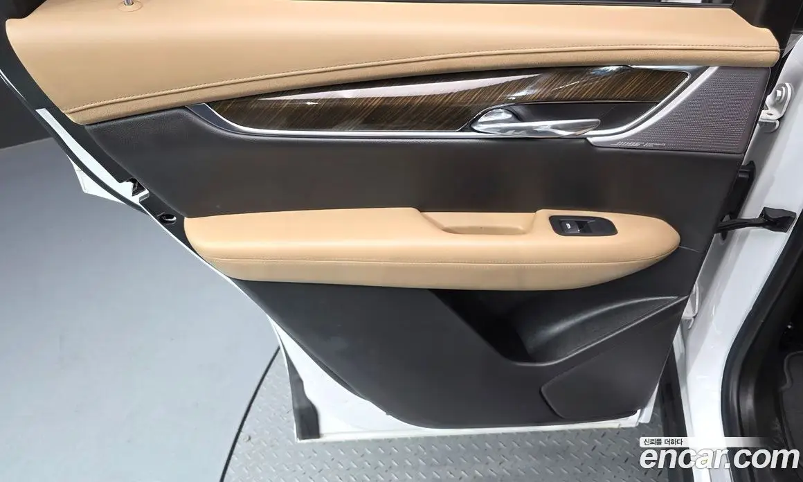 Cadillac XT6 2021 3.6 автомат (гидро), фото 15