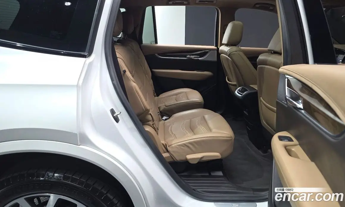 Cadillac XT6 2021 3.6 автомат (гидро), фото 17