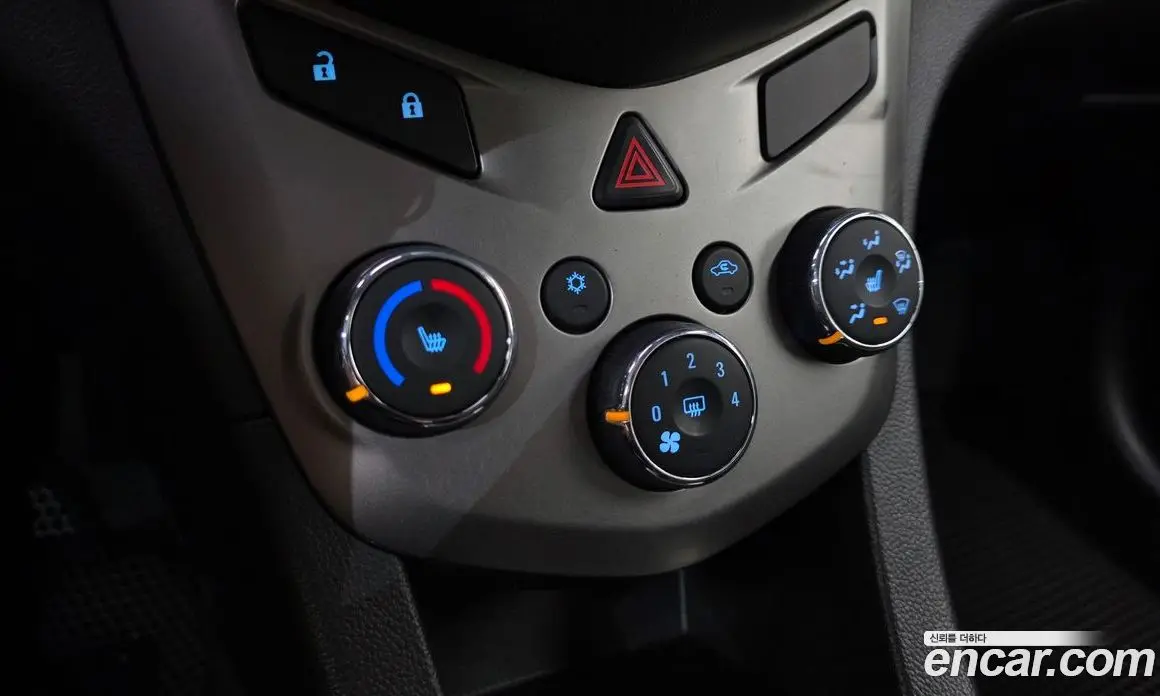 Chevrolet Aveo 2016 1.4 автомат (гидро), фото 17