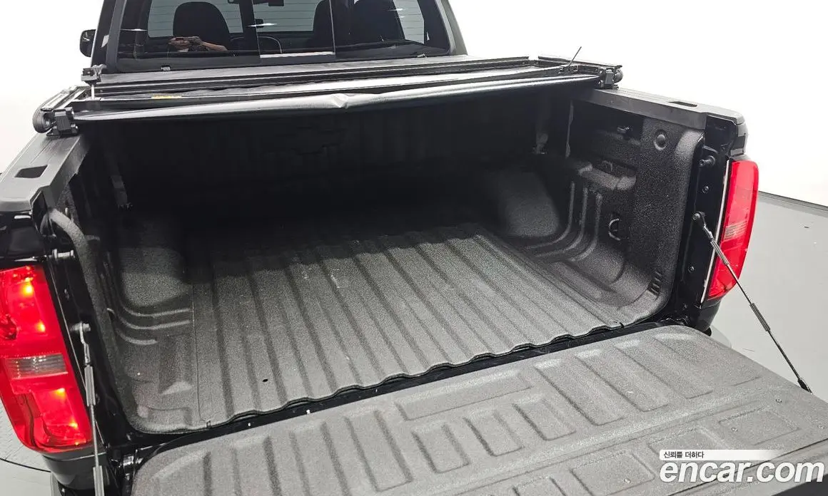Chevrolet Colorado 2021 3.6 автомат (гидро), фото 20