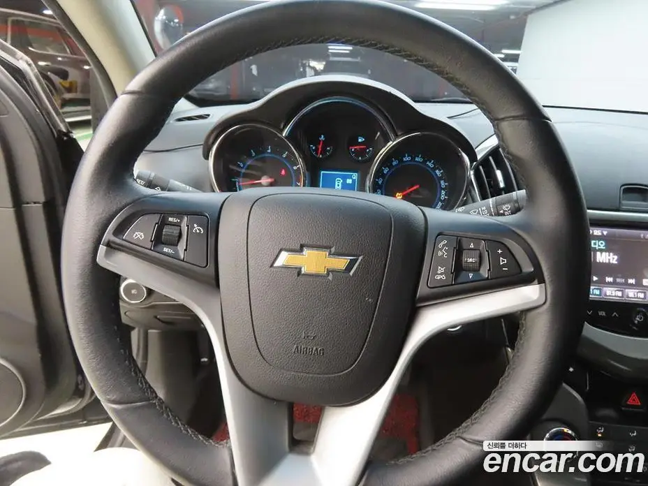 Chevrolet Cruze 2015 1.4 автомат (гидро), фото 8