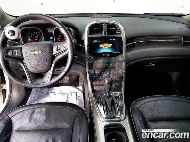 Chevrolet Malibu 2012 2.0 автомат (гидро), миниатюра 5