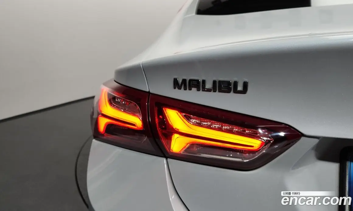 Chevrolet Malibu 2021 2.0 автомат (гидро), фото 9