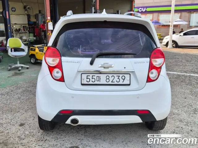 Chevrolet Spark 2011 1.0 автомат (гидро), миниатюра 4