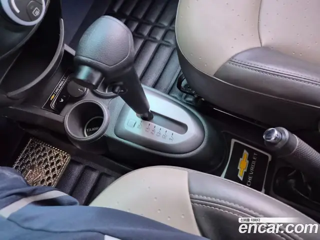 Chevrolet Spark 2011 1.0 автомат (гидро), миниатюра 9