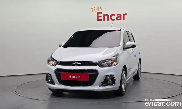 Chevrolet Spark 2016 1.0 автомат (гидро), миниатюра 3