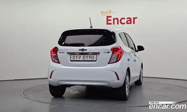 Chevrolet Spark 2016 1.0 автомат (гидро), миниатюра 4