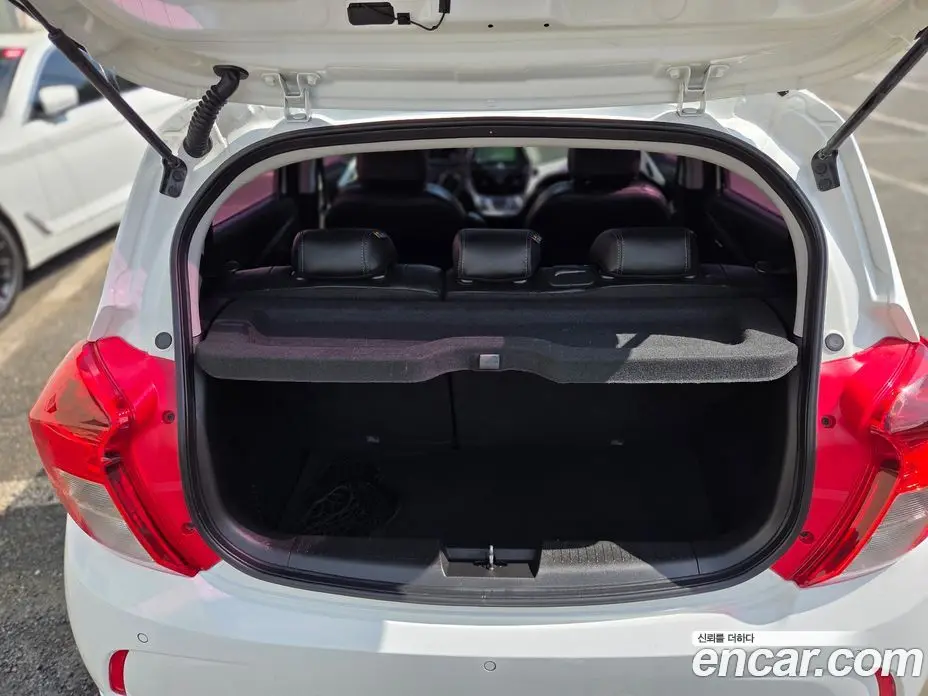Chevrolet Spark 2016 1.0 автомат (гидро), фото 19