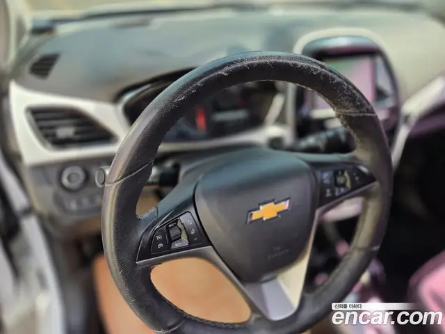 Chevrolet Spark 2016 1.0 автомат (гидро), миниатюра 9