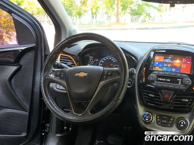 Chevrolet Spark 2018 1.0 автомат (гидро), миниатюра 7
