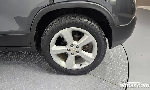 Chevrolet Trax 2015 1.6 автомат (гидро), миниатюра 7