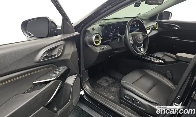 Chevrolet Trax 2023 1.2 автомат (гидро), миниатюра 10