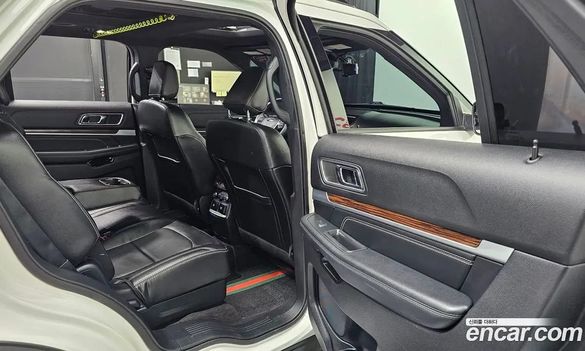Ford Explorer 2019 2.3 автомат (гидро), фото 17 Ford Explorer 2019 2.3 автомат (гидро), фото 17