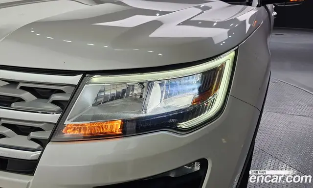 Ford Explorer 2019 2.3 автомат (гидро), миниатюра 8 Ford Explorer 2019 2.3 автомат (гидро), миниатюра 8
