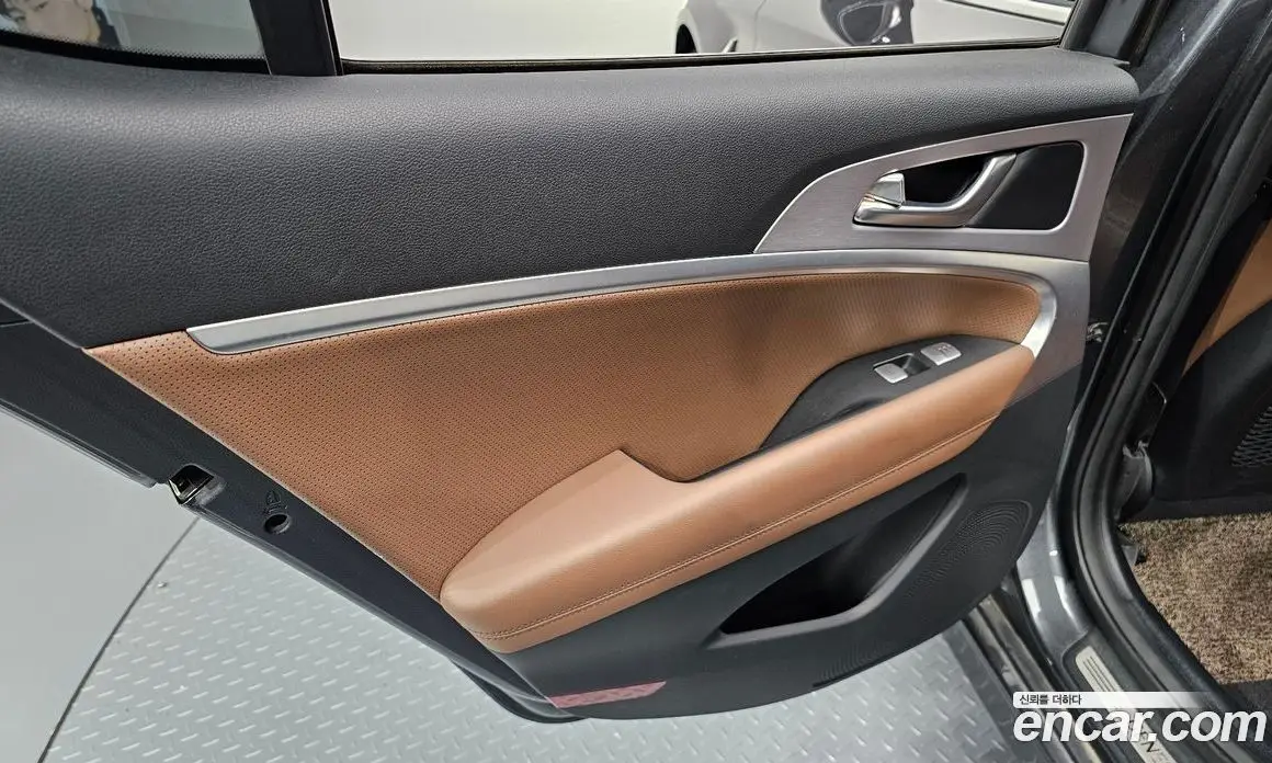 Genesis G70 2017 2.0 автомат (гидро), фото 15