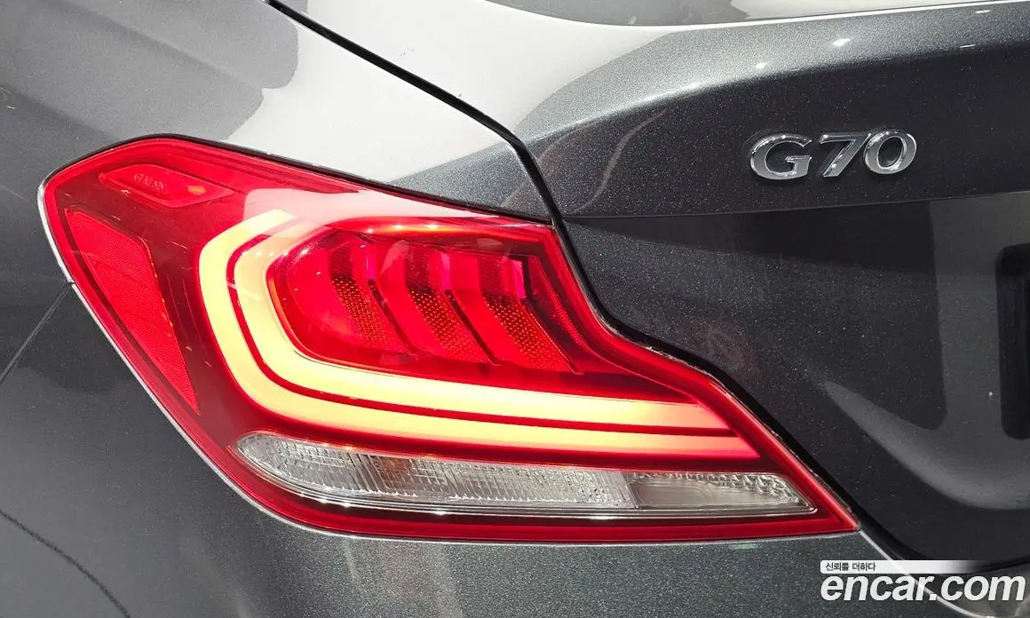 Genesis G70 2017 2.0 автомат (гидро), фото 9