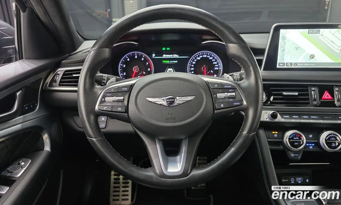 Genesis G70 2018 3.3 автомат (гидро), фото 13 Genesis G70 2018 3.3 автомат (гидро), фото 13