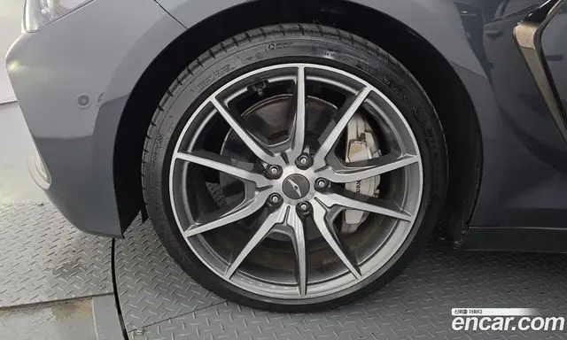 Genesis G70 2018 3.3 автомат (гидро), миниатюра 5 Genesis G70 2018 3.3 автомат (гидро), миниатюра 5