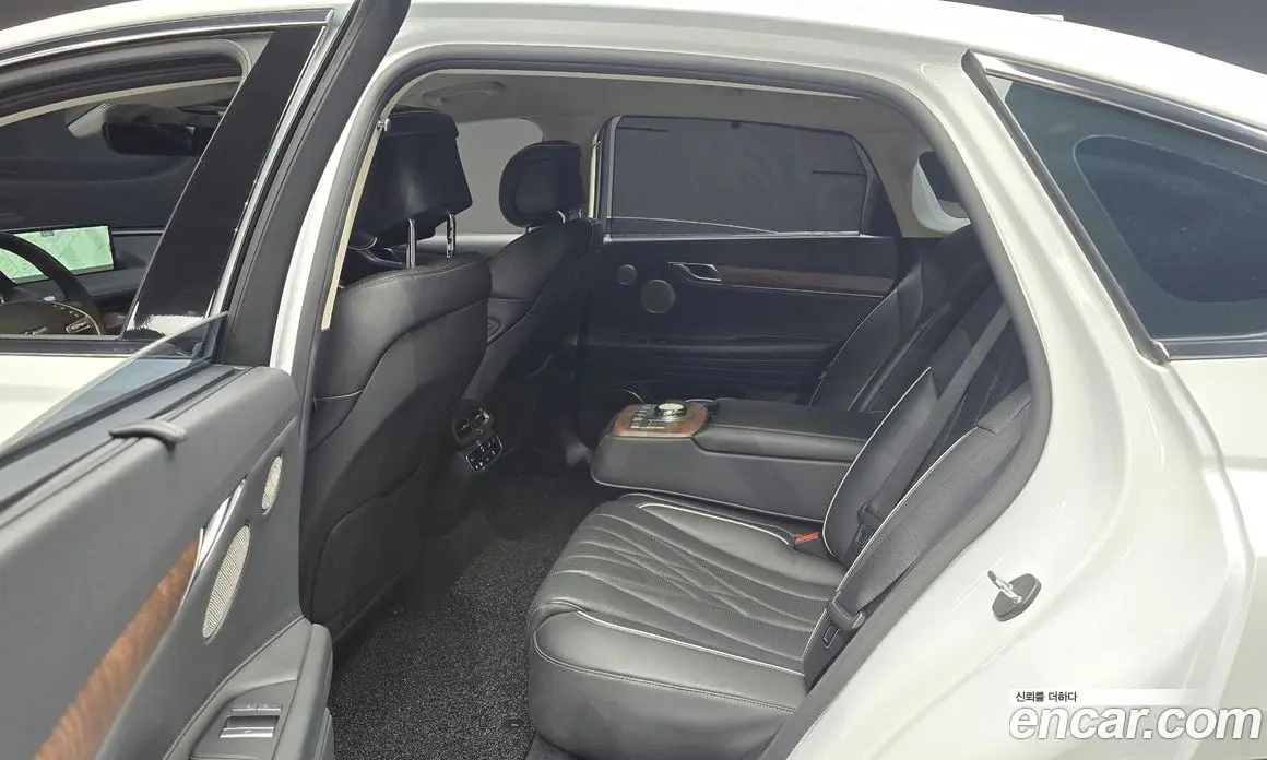 Genesis G80 2023 0.2 автомат (гидро), фото 16