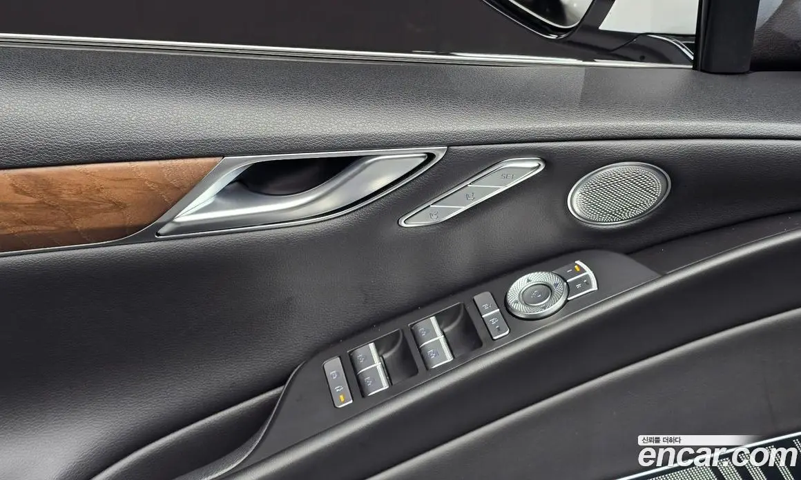 Genesis G80 2023 0.2 автомат (гидро), фото 25