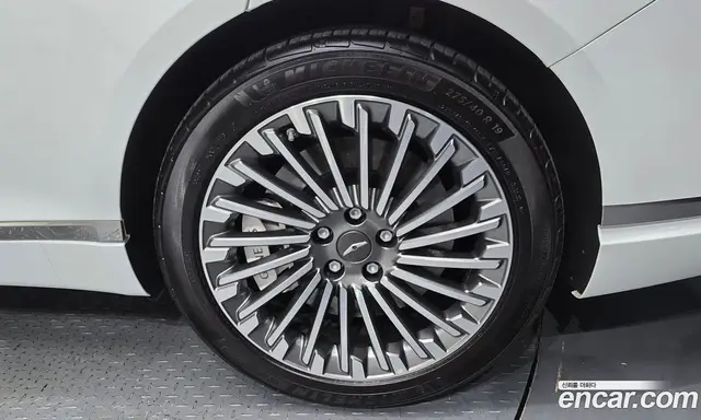 Genesis G80 2023 0.2 автомат (гидро), миниатюра 6