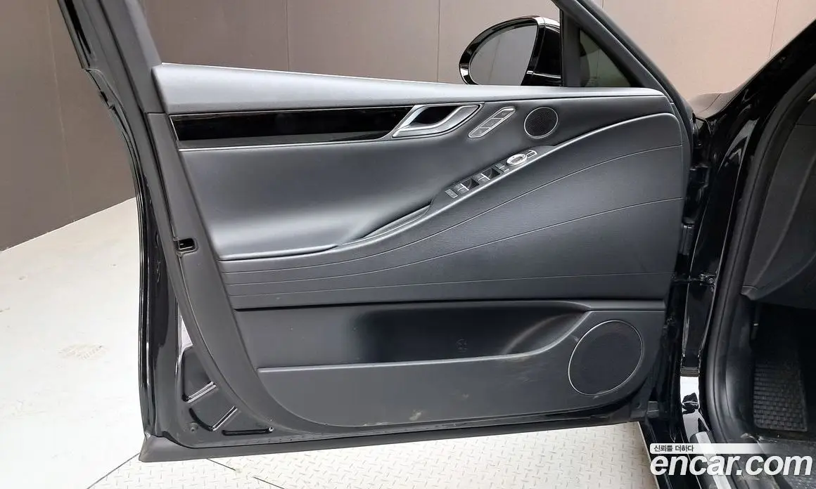 Genesis G80 2024 2.5 автомат (гидро), фото 14