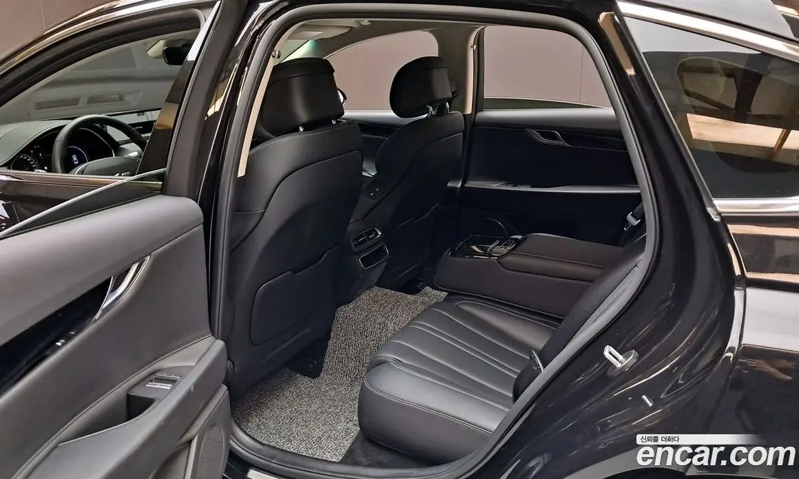 Genesis G80 2024 2.5 автомат (гидро), фото 30