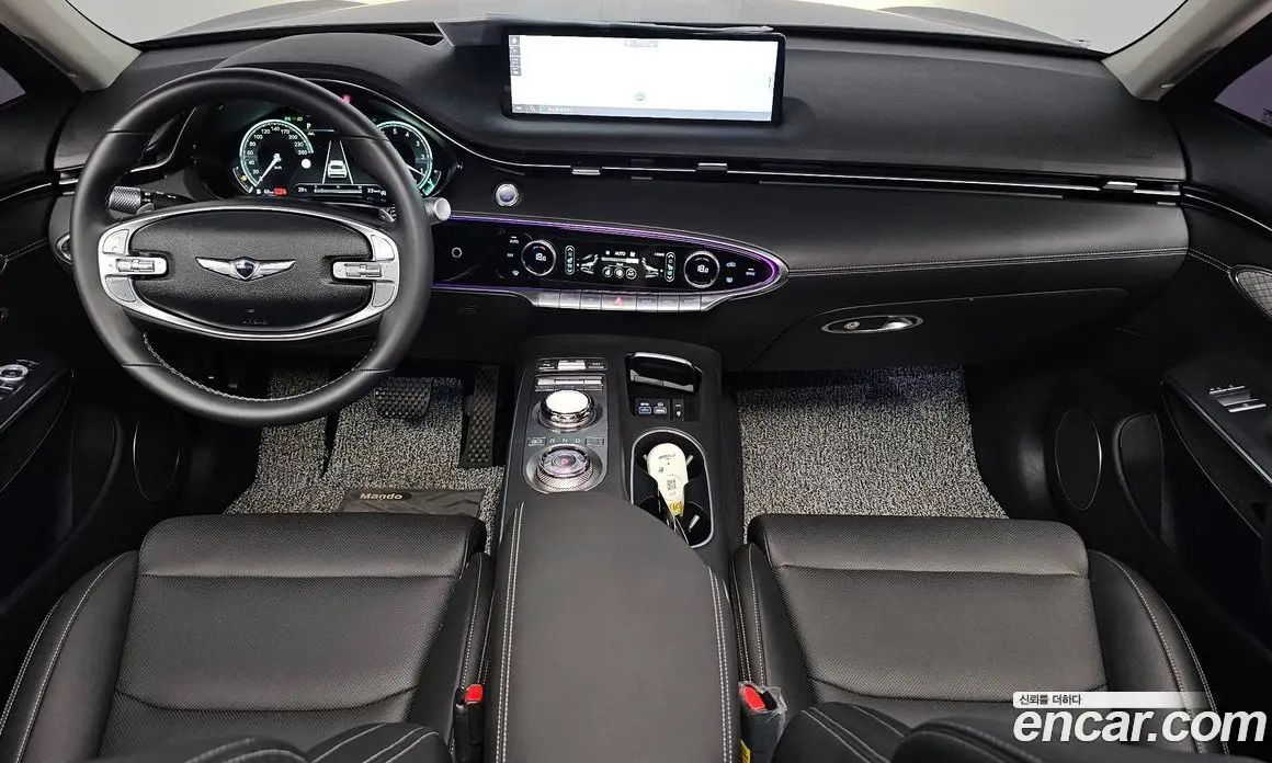 Genesis GV70 2023 2.5 автомат (гидро), фото 10 Genesis GV70 2023 2.5 автомат (гидро), фото 10