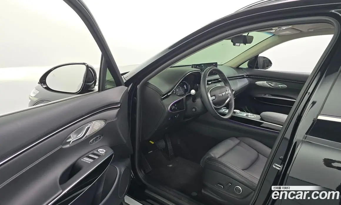 Genesis GV70 2023 2.2 автомат (гидро), фото 13