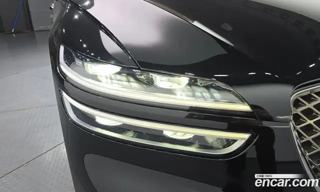 Genesis GV70 2023 2.2 автомат (гидро), миниатюра 8