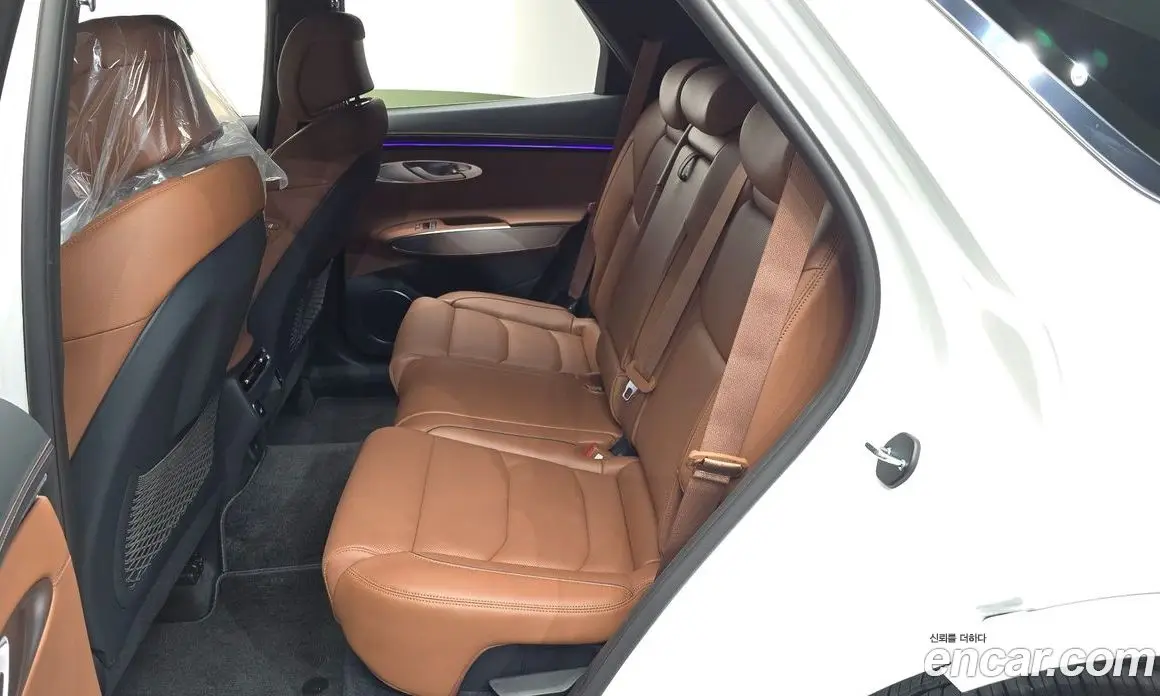 Genesis GV70 2026 2.5 автомат (гидро), фото 17 Genesis GV70 2026 2.5 автомат (гидро), фото 17