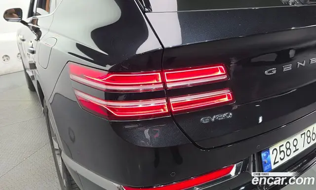 Genesis GV80 2023 2.5 автомат (гидро), миниатюра 9