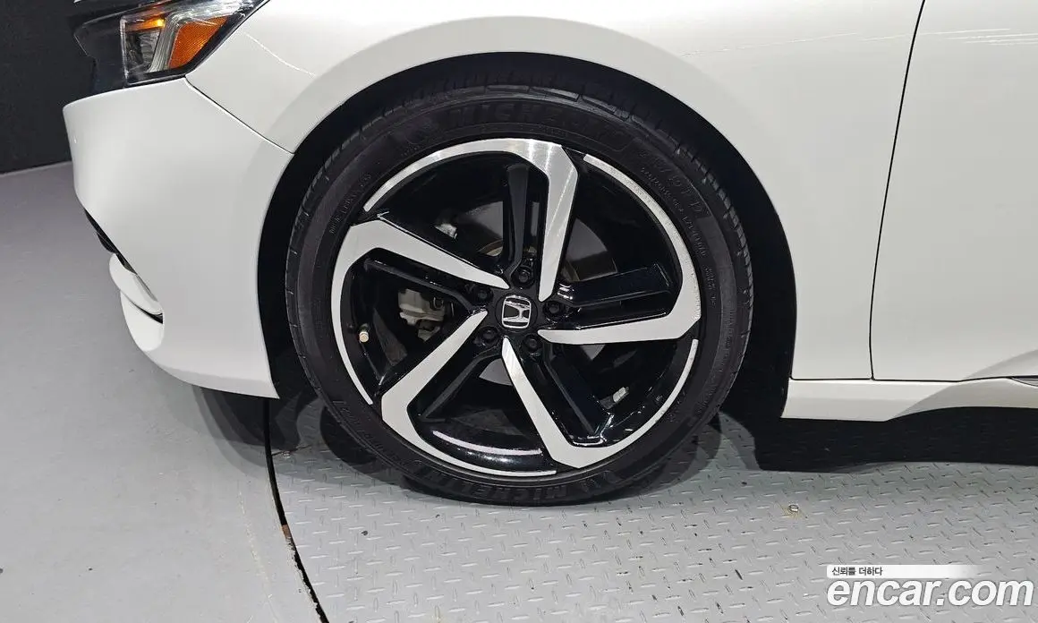 Honda Accord 2019 2.0 автомат (гидро), фото 5 Honda Accord 2019 2.0 автомат (гидро), фото 5