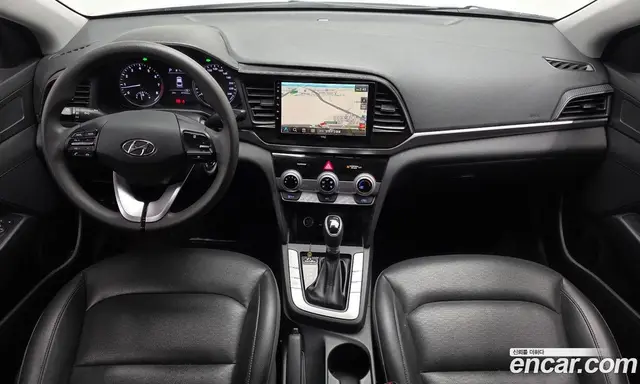Hyundai Avante 2018 1.6 автомат (гидро), миниатюра 10