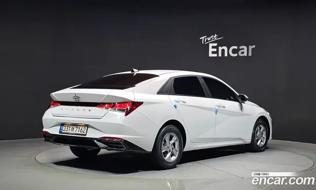 Hyundai Avante 2020 1.6 автомат (гидро), миниатюра 2