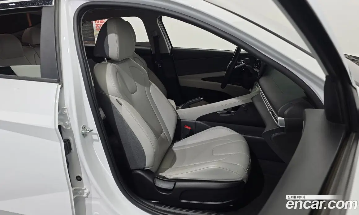 Hyundai Avante 2021 1.6 автомат (гидро), фото 16 Hyundai Avante 2021 1.6 автомат (гидро), фото 16