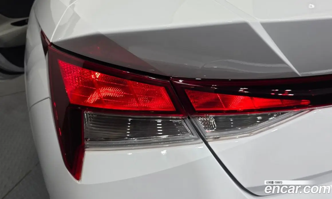 Hyundai Avante 2021 1.6 автомат (гидро), фото 9 Hyundai Avante 2021 1.6 автомат (гидро), фото 9
