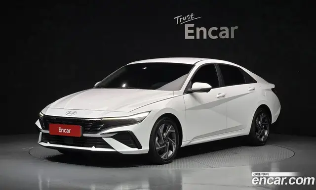 Hyundai Avante, 2023, 32 246 км