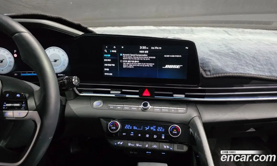Hyundai Avante 2023 1.6 автомат (гидро), фото 17