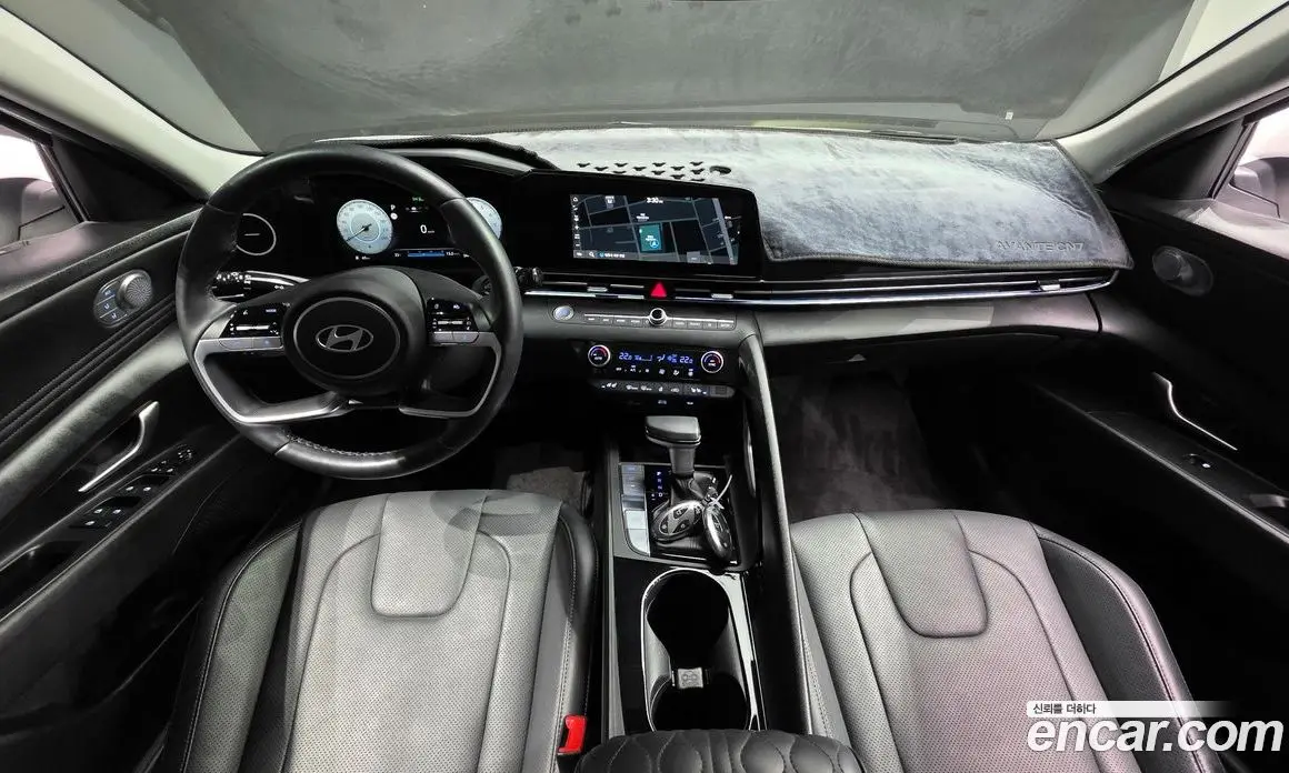 Hyundai Avante 2023 1.6 автомат (гидро), фото 7