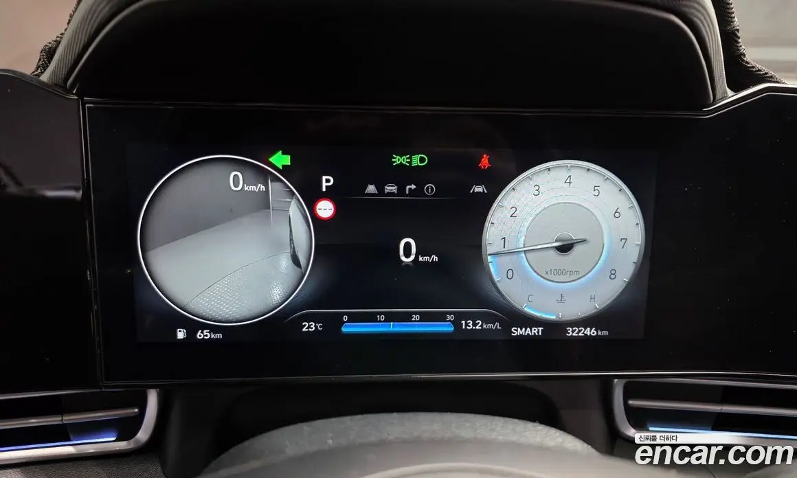 Hyundai Avante 2023 1.6 автомат (гидро), фото 8
