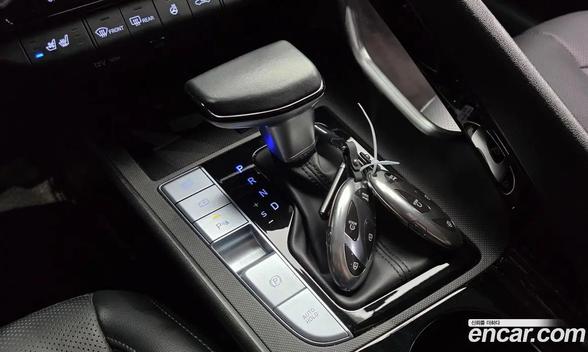 Hyundai Avante 2023 1.6 автомат (гидро), фото 9
