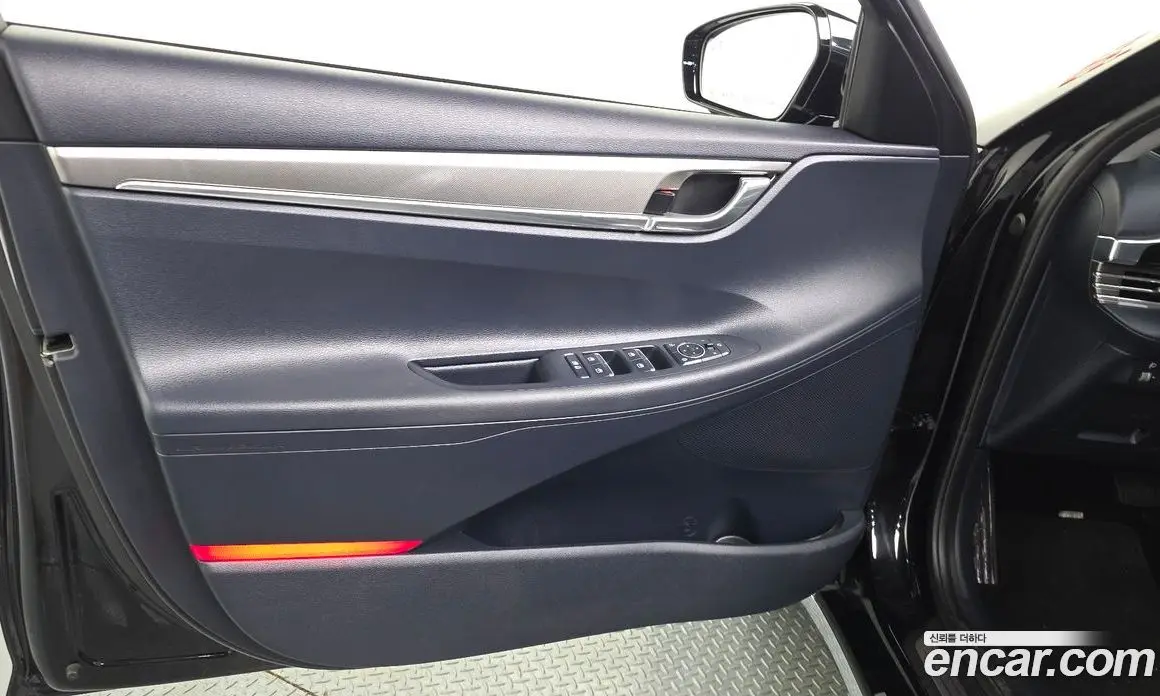 Hyundai Grandeur 2020 2.4 автомат (гидро), фото 14