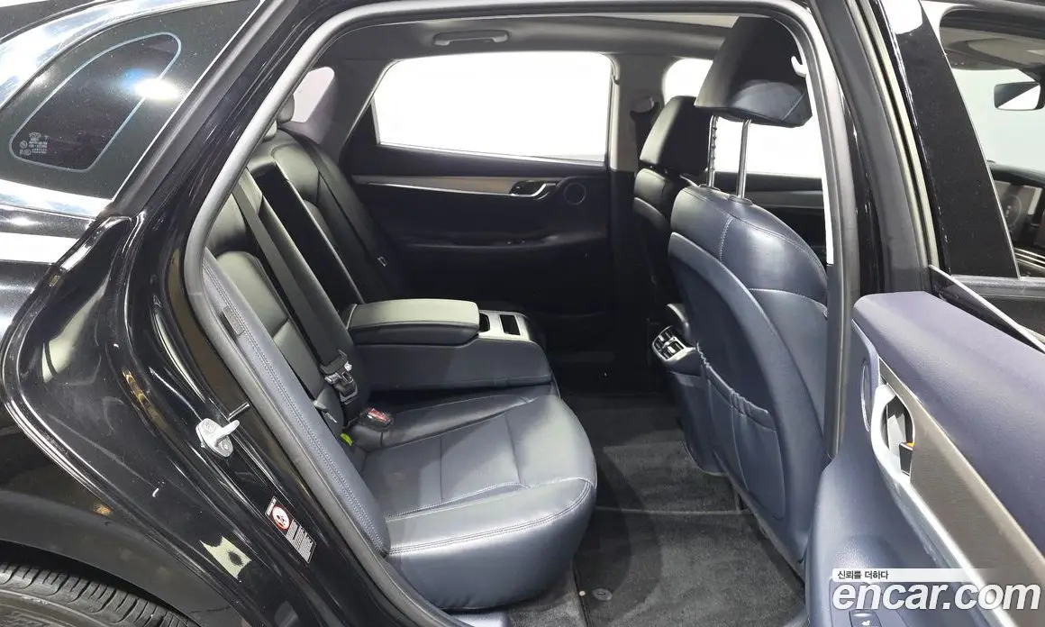 Hyundai Grandeur 2020 2.4 автомат (гидро), фото 18