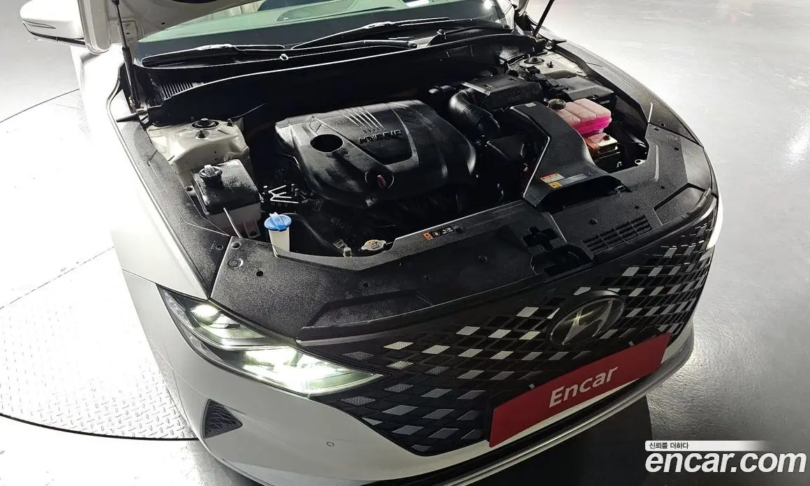 Hyundai Grandeur 2021 2.4 автомат (гидро), фото 6