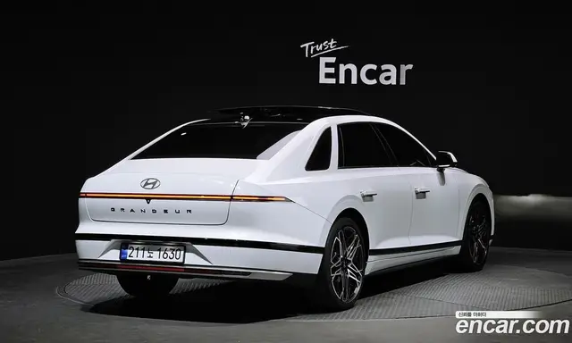 Hyundai Grandeur 2023 1.6 автомат (гидро), миниатюра 2