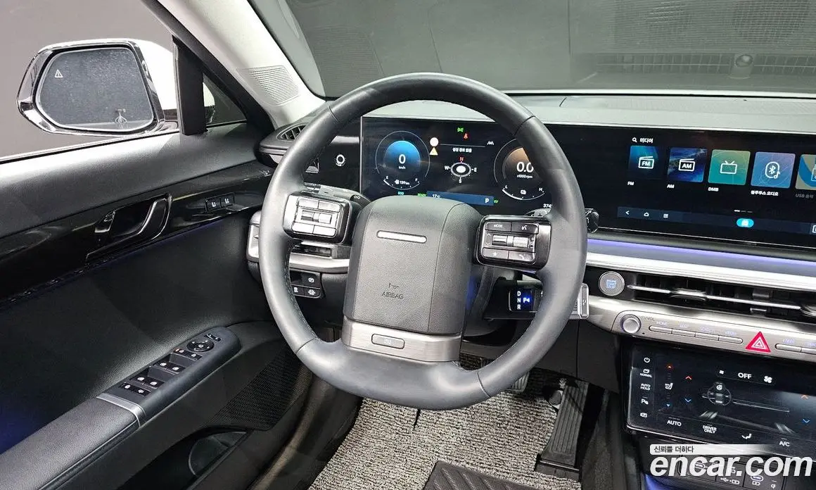 Hyundai Grandeur 2023 1.6 автомат (гидро), фото 13